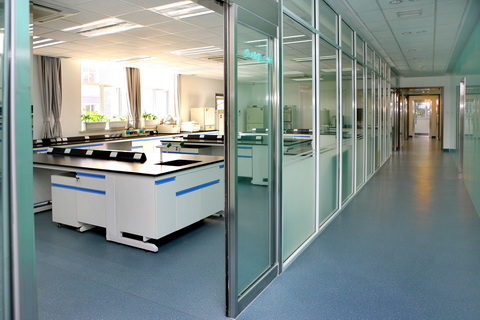南宁温控监控设备设计公司为某医学实验室提供保障